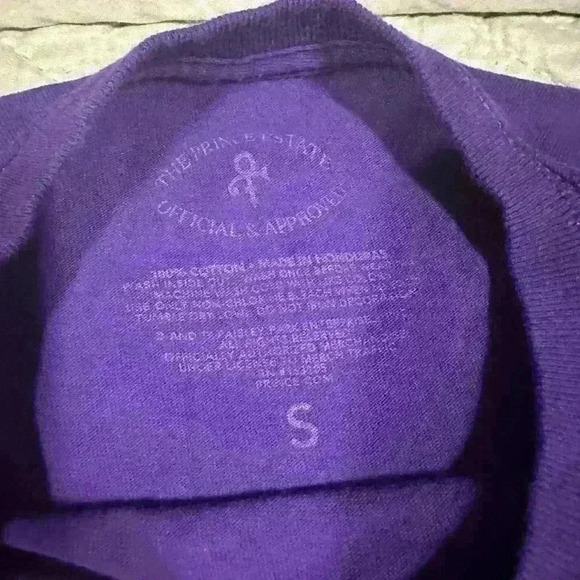 Prince and the Revolution. Vintage T-shirt. Purple Rain. Motorcycle. Concert Tee - Picture 5 of 5